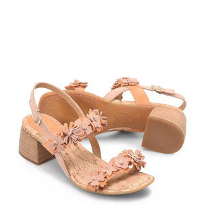 Born Women's Square Toe Sandals, Light Orange Salmon